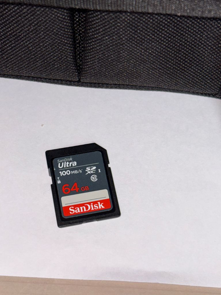 캐논 EOS 750D DSLR 카메라 이미지