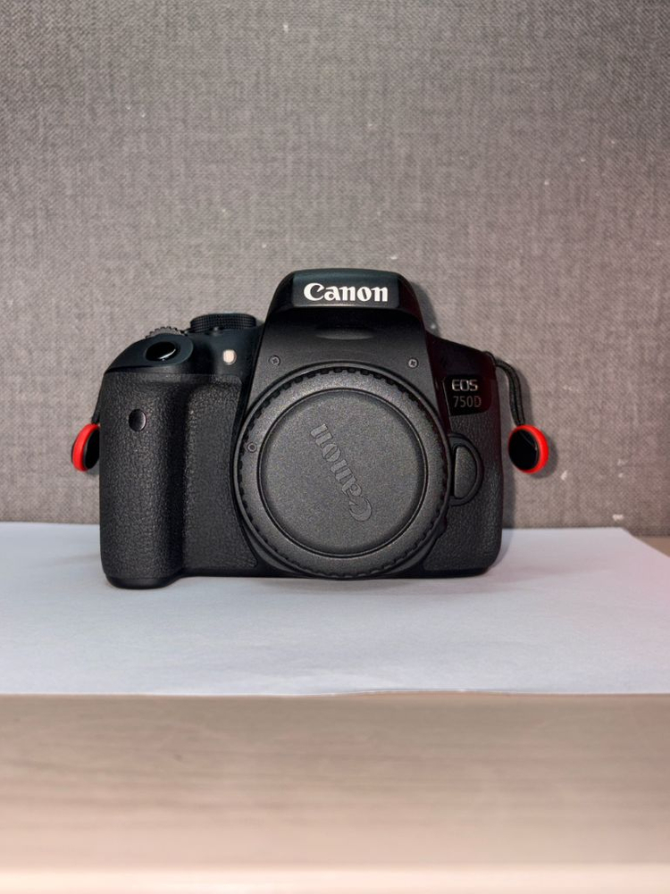 캐논 EOS 750D DSLR 카메라 이미지