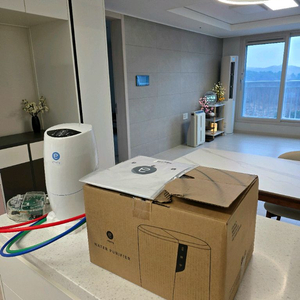 매우깨끗청결반짝 필터수명일년 3/4남아있는 암웨이 정수기