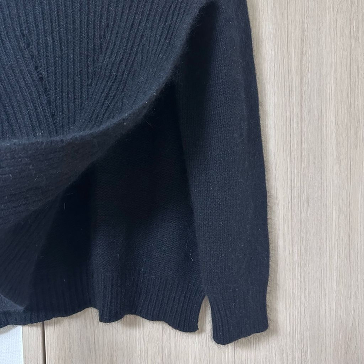 레이어드 앙고라니트 블랙 이미지