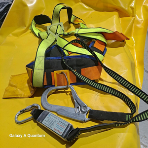 안전벨트 세트 건설 건축낙하방지 안전벨트 이미지