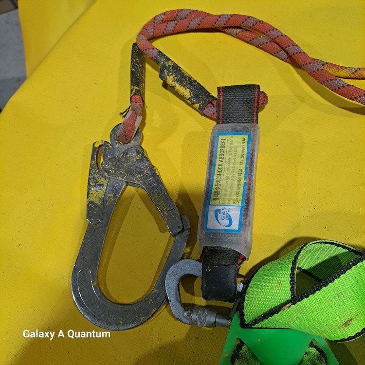 안전벨트 세트 건축건설현창 낙하방지 안전벨트 이미지