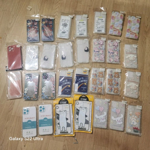 아이폰12프로맥스 다양한케이스 판매합니다.