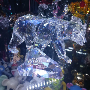 스와로브스키 동물 피규어들