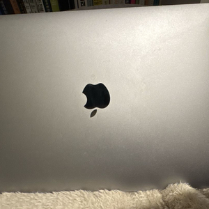 맥북프로 17년식 13인치 인텔 이미지