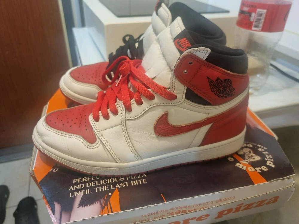 나이키 에어 조던 1 레트로 하이 OG 급처 이미지