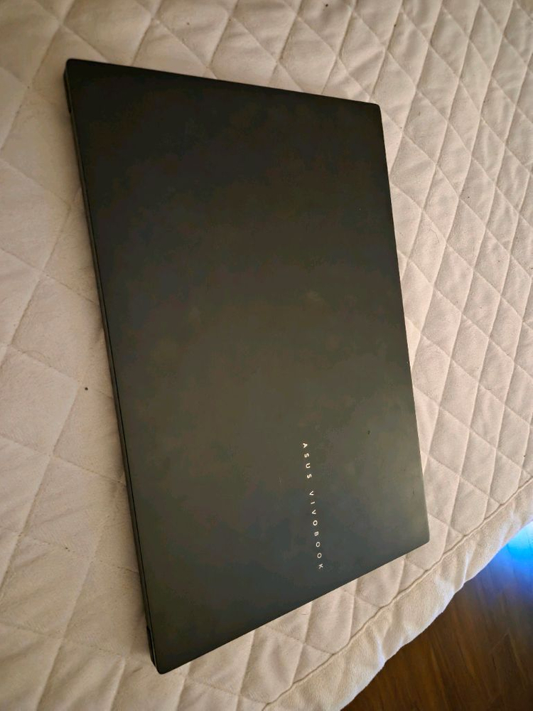 에이수스 비보북 프로 15 OLED 노트북 이미지