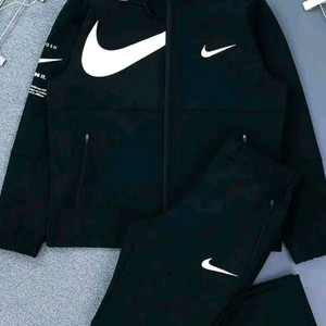 나이키본딩 스우시기모 트레이닝복 세트 이미지