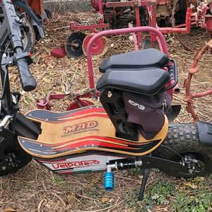 벨로시페로 매드 1600 전동 스쿠트 스쿠터