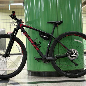 스페셜라이즈드 18년식 에픽 하드테일 mtb