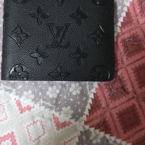 모노그램 반지갑