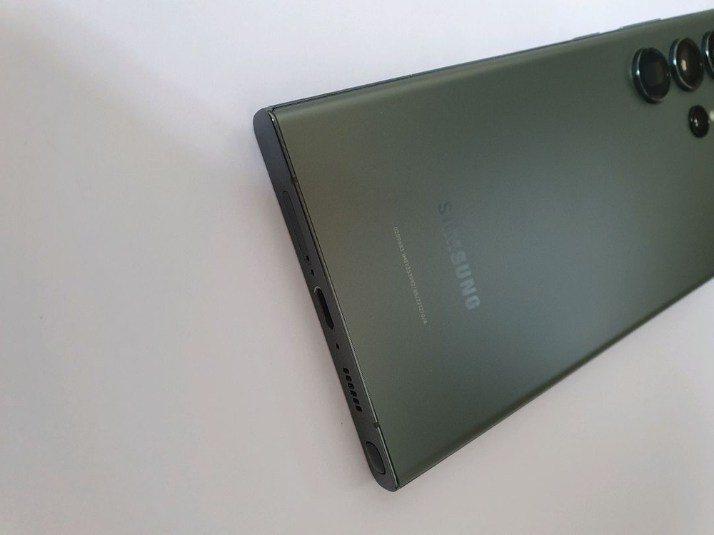 갤럭시 S23울트라 S급 512기가 무잔상 상태아주깨끗 이미지