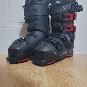 260/265 아토믹 마그나 스키부츠 블랙