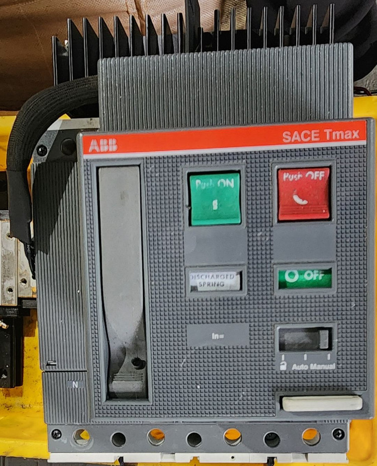 ABB SACE Tmax 저압 배선용 차단기 이미지