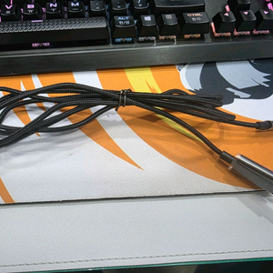 커세어 K70 RGB PRO 케이블 새제품 판매 이미지