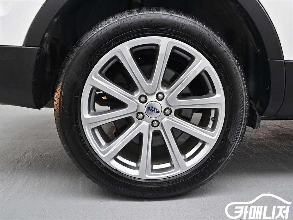 [포드]익스플로러 2.3 에코부스트 리미티드 4WD #가을특가--4