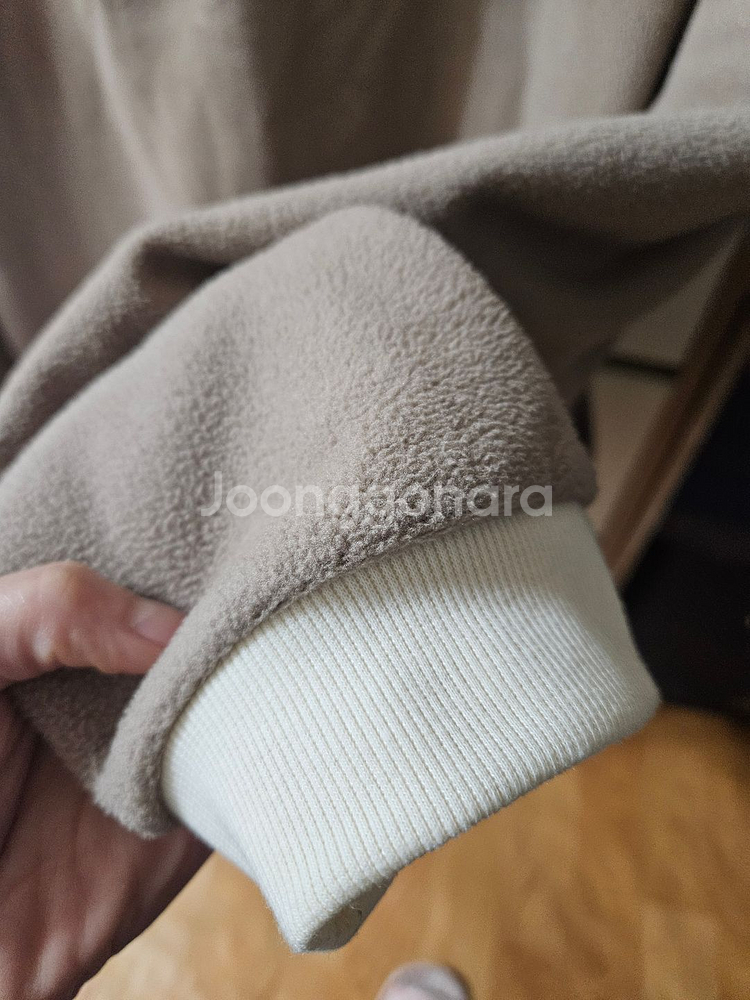 아디다스 베이지색 후리스 M사이즈--5