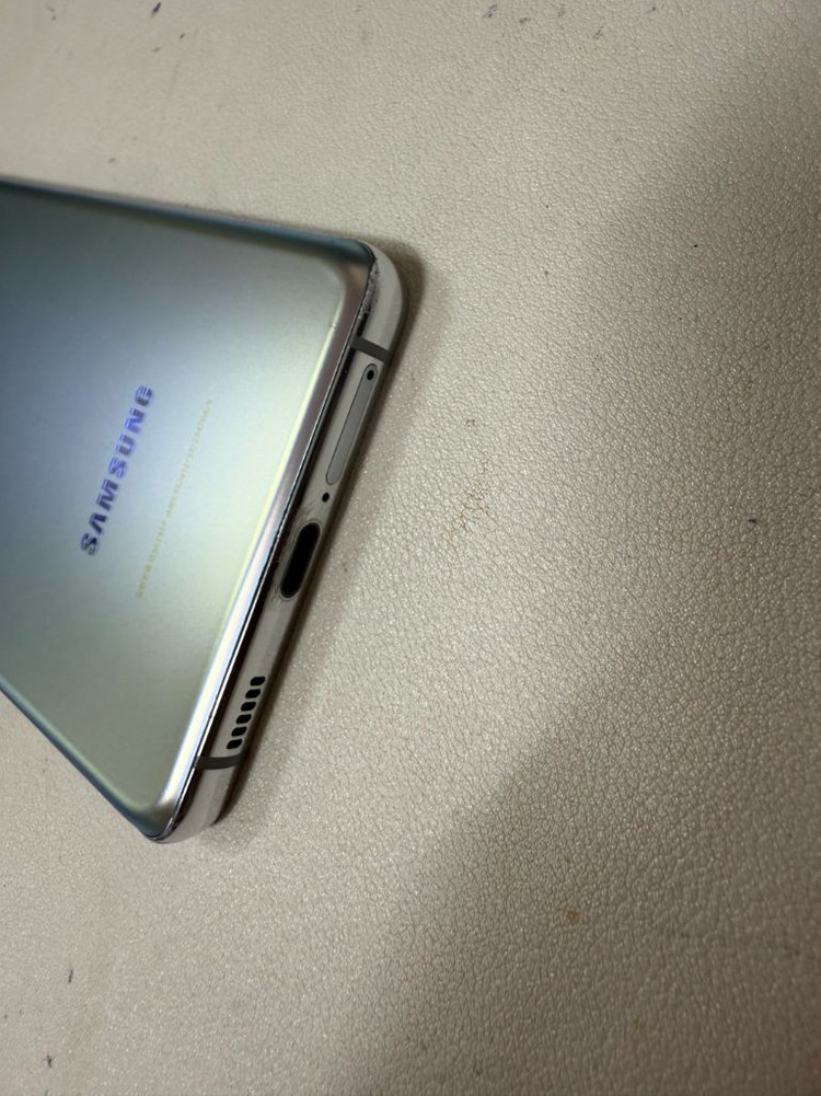 갤럭시s21울트라 잔상없어요 깔끔 이미지