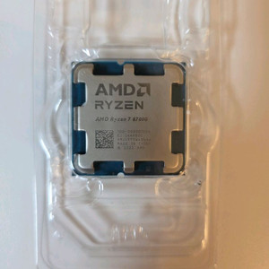 라이젠 8700G 팝니다.