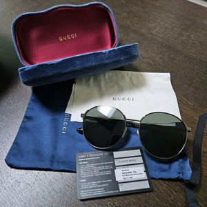 구찌 선글라스 gg0206sk