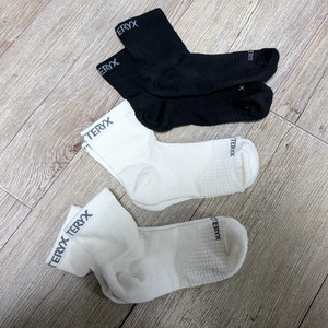 아크테릭스 메리노 1/4크루 양말 3족 일괄