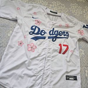 오타니 쇼헤이 무라카미 다카시 mlb나이키콜라보 한정 유니폼 사이즈XL 이미지