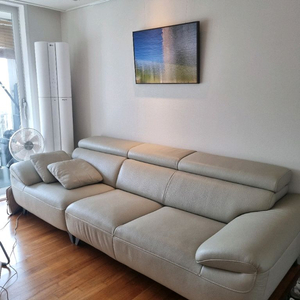 자코모 로우던 3.5인 비텔로통가죽소파