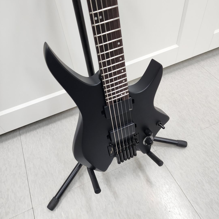 헥스 프로토타입 헤드리스 일렉기타 N500 블랙--5