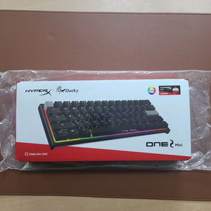 HyperX x Ducky One 2 Mini 키보드