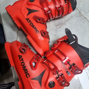 아토믹 레드스터 165cm s9 스키.265부츠새거급.275나 다른260.265부츠가능 이미지