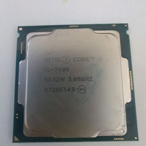 인텔 코어 i5-7400 CPU 이미지