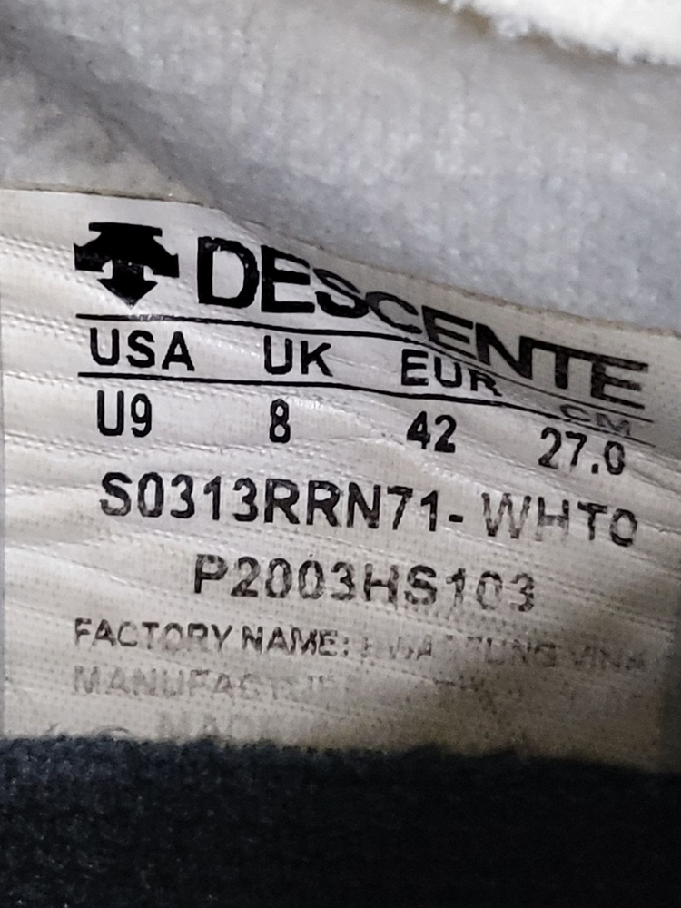 데상트 운동화 270 이미지