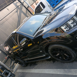 모하비 20인치 블랙 휠타이어 포함 60만원 판매합니다.