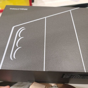 갤럭시 트라이폴드 새제품 판매