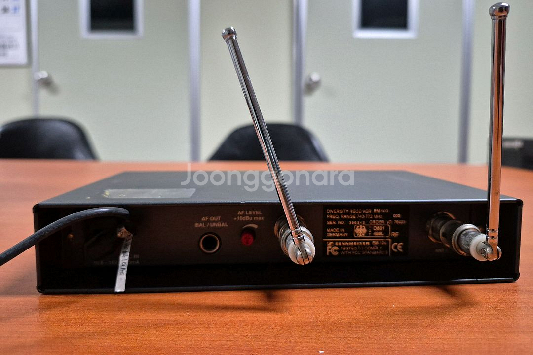 공연용(전문가용) 젠하이저 무선마이크 팝니다--2