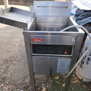 린나이 업소용 튀김기 22L 판매합니다