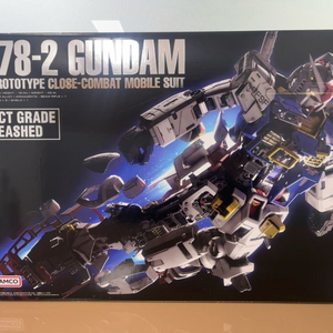 PG 언리쉬드 퍼스트 건담 미개봉 미조립 새상품