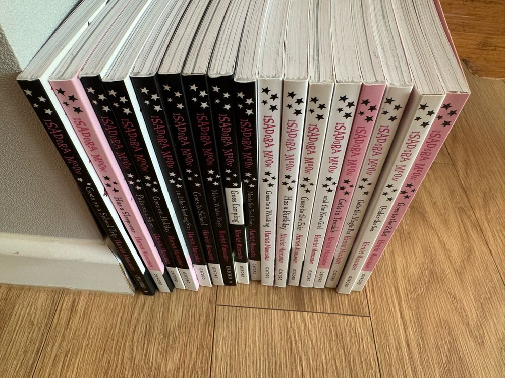 이사도라문 원서 17권 (Isadora moon ) -ar 3점대--1