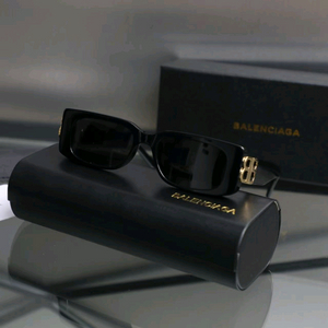 발렌시아가 BB066S 선글라스