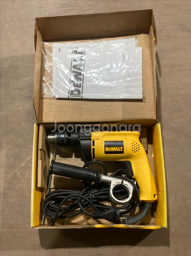[디월트] 임팩트드릴 D21710--1