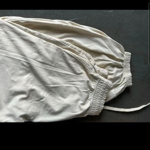 <구합니다!!!>부디무드라 다이애그널 조거xs오이스터화이트