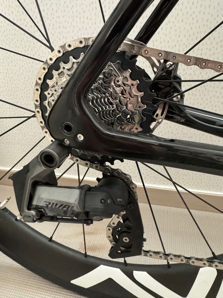 로드자전거 에몬다 sl6프로 전동,카본휠--6