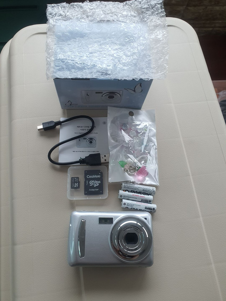휴그 레트로 디지털카메라 판매--1