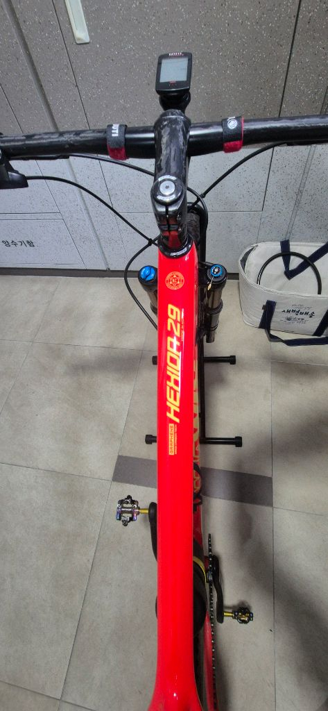 위아위즈 헥시온29 SRAM XX1 무선전동, 풀카본 MTB 자전거 이미지