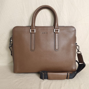 빈폴 가죽 서류가방 노트북 패드 수납가능