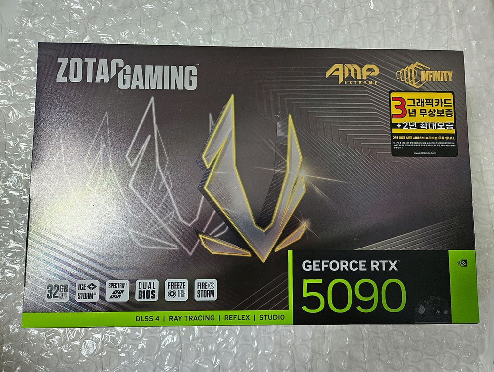 ZOTAC RTX 5090 AMP 미개봉--0