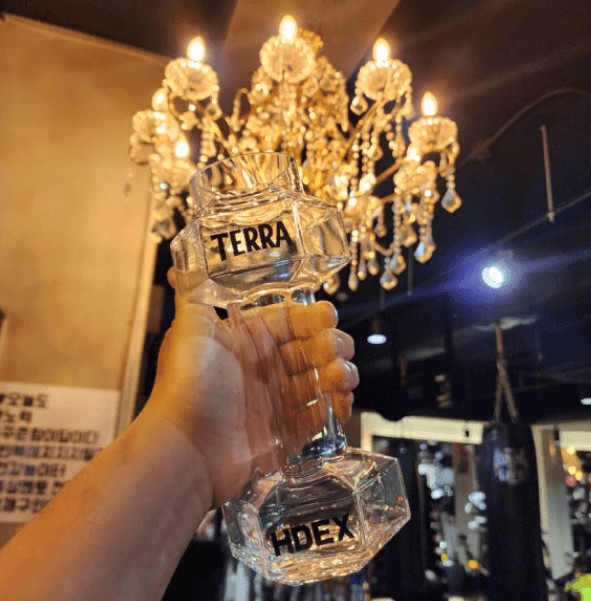 테라 TERRA HDEX 덤벨 맥주잔 판매합니다 이미지