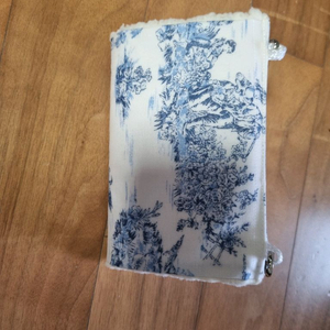 앵무새 고어텍스 침대 중형 새상품 팔아요