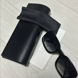 생로랑 선글라스 SLM130/F002 남녀공용 (케이스, 안경닦이, 보증서 포함)