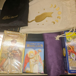 타로카드 세트(카드 3종+스프레드천 2종+파우치 3종)